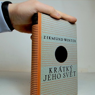Krátký jeho svět