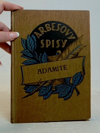 Adamité