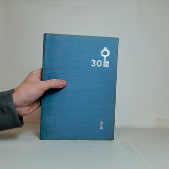 Třicet stříbrných klíčů: Moderní pohádky z celého světa