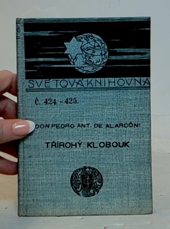 Třírohý klobouk