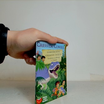 Dobrodružství stromovic dvojčat - Dvojčata se utkávají s T. Rexe