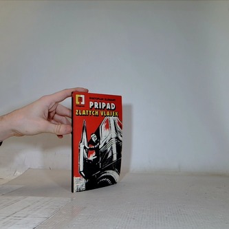 Případ zlatých vlajek