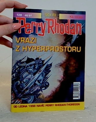 Vrazi z hyperprostoru