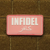 Nášivka INFIDEL plast RŮŽOVÁ/BÍLÁ