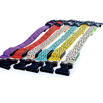 LED Obojek pro psa vzor Leopard /Zelená L