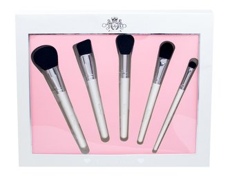 Makeup Revolution London Katie Price štětec na pudr 1 ks + štětec na konturování 1 ks + štětec na tvářenku 1 ks + štětec na make-up 1 ks + štětec na oční stíny 1 ks