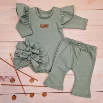 Body s volánky, legíny do zvonu a čepička, 3D, bavlna, olivová, vel. 86; 86 (12-18m)