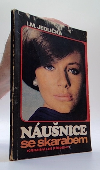 Náušnice se skarabem