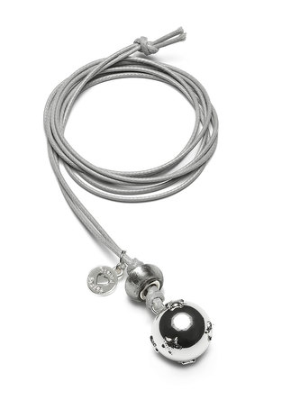 Proud MaMa Přívěšek mexická bola Basic kulička s hvězdičkami šedý 394