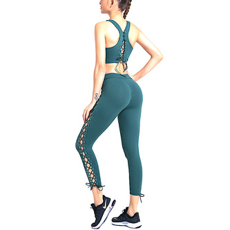 Sportovní set 3/4 se šněrovacím designem, zelená S