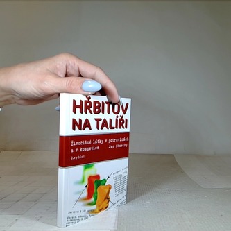 Hřbitov na talíři