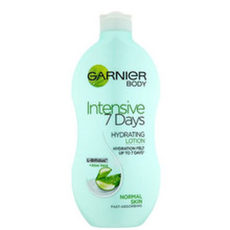Garnier Hydratační tělové mléko s aloe vera (Intensive 7days) Objem 250 ml woman