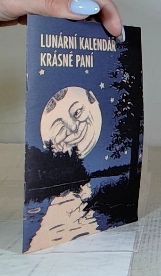 Lunární kalendář krásné paní