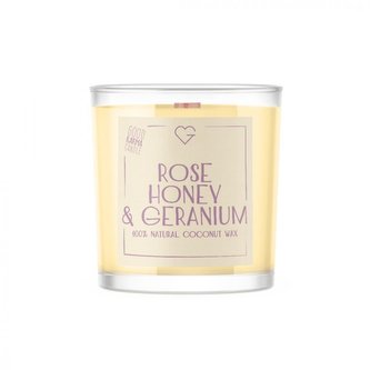 Svíčka s dřevěným praskajícím knotem – Rose Honey & Geranium 50 g Svíčka s dřevěným praskajícím knotem – Rose Honey & Geranium 50 g