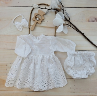 Mušelínové šatičky s Madeira vyšívkou + kalhotky a čelenka 3D, bílé, vel. 68; 68 (3-6m)