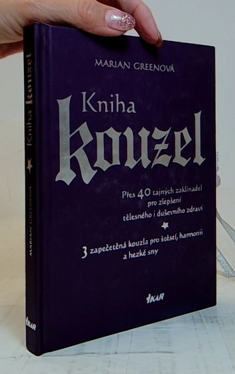 Kniha kouzel