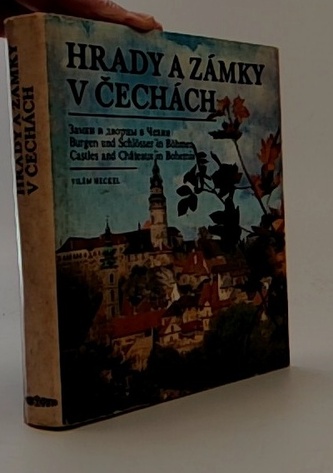 Hrady a zámky v Čechách