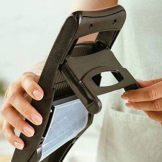 struhadlo mandoline MISTY, multif., 3řezné d., chránič, NR/plast