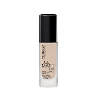 Catrice Matující make-up All Matt Plus (Shine Control Make-up) 30 ml Matující make-up All Matt Plus (Shine Control Make-up) 30 ml - Odstín 020 Nude Beige woman