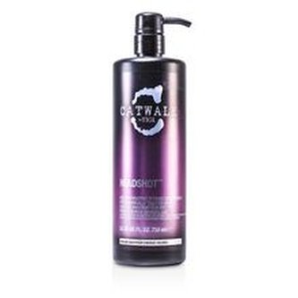 Tigi Intenzivně regenerační kondicionér pro chemicky ošetřené vlasy Catwalk Headshot (Reconstructive Intense Conditioner) Objem 750 ml woman