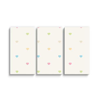 Obraz - 3-dílný Barevná srdíčka na béžové: 120x80 cm