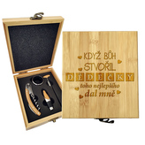 Dárková sada na víno Když Bůh stvořil dědečky: 147×168×49 mm