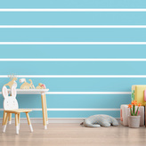 Tapeta Bílé pruhy na modré: 336x220 cm