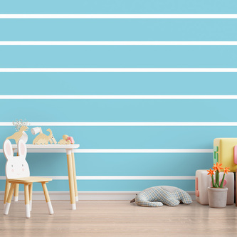 Tapeta Bílé pruhy na modré: 336x220 cm