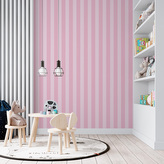 Tapeta Růžové pruhy: 336x220 cm