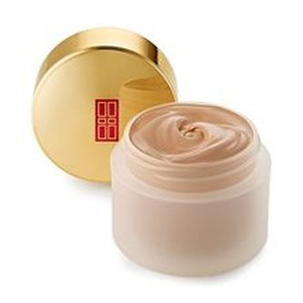 Elizabeth Arden Make-up s liftingovým účinkem SPF 15 (Ceramide Lift and Firm Makeup) 30 ml Make-up s liftingovým účinkem SPF 15 (Ceramide Lift and Firm Makeup) 30 ml - Odstín Beige woman