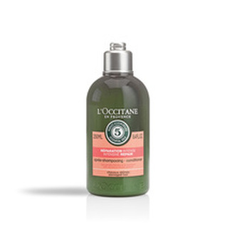 L`Occitane en Provence Kondicionér pro suché a poškozené vlasy (Apres Shampooing-Conditioner) Kondicionér pro suché a poškozené vlasy (Apres Shampooing-Conditioner) - Objem 250 ml woman