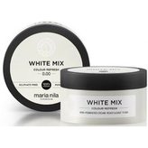Maria Nila Vyživující maska bez barevných pigmentů k dotvoření pastelových odstínů White (Colour Refresh Mask) Vyživující maska bez barevných pigmentů k dotvoření pastelových odstínů White (Colour Refresh Mask) - Objem 100 ml woman