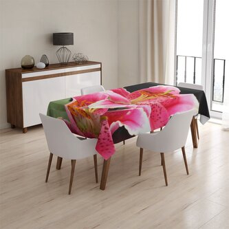 Ubrus Lilie: 130x170 cm