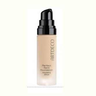 Artdeco Dlouhotrvající make-up (Perfect Teint Foundation) 20 ml Dlouhotrvající make-up (Perfect Teint Foundation) 20 ml - Odstín 35 Natural (Neutral) woman