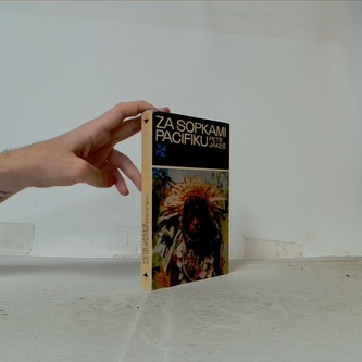 Za sopkami Pacifiku