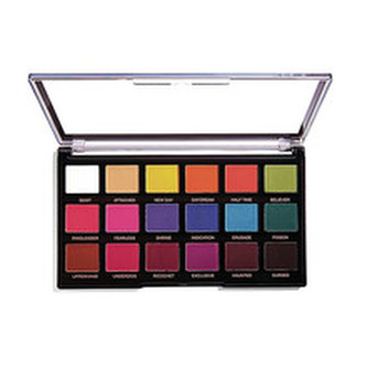 Revolution Paletka 18 očních stínů Regeneration Trends Mischief Mattes (Eyeshadows) 14,4 g woman