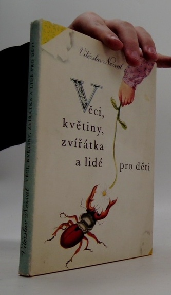 Věci, květiny, zvířátka a lidé pro děti
