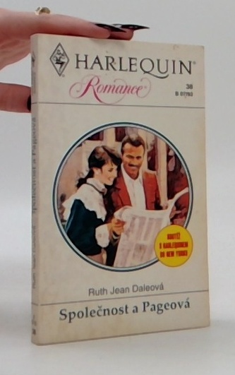 Společnost a Pageová