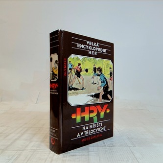 Hry na hřišti a v tělocvičně