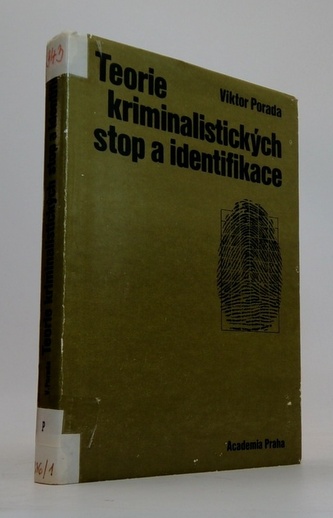 Teorie kriminalistických stop a identifikace