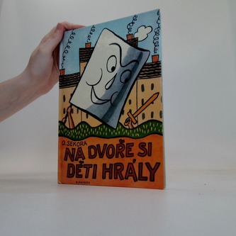 Na dvoře si děti hrály