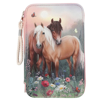 Penál 3 patra s výbavou Miss Melody, Pastelové barvy, hnědí koně na louce