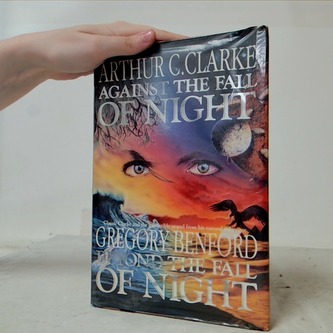 Against the fail of nigth/ Beyond the fall of nigth