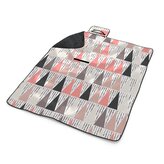 Plážová deka Tříbarevné jehlany: 200x140 cm