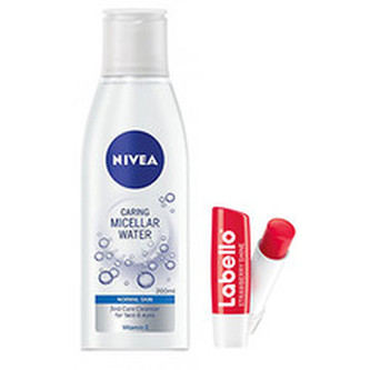 Nivea Caring Micellar Water micelární voda 200 ml + balzám na rty 5,5 ml Strawberry Shine