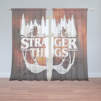 Záclony Stranger Things Glow: 2ks 150x250cm Záclony Stranger Things Glow: 2ks 150x250cm