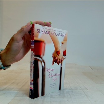 Keep Holding On (anglicky)