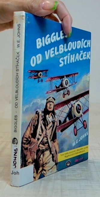 Biggles od velbloudích stíhaček