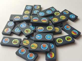 Domino- tm.modrá kámen, technika