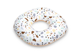 PODUSZKA POPORODOWA KAMYCZKI BEŻOWY KOŁO